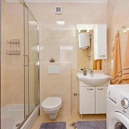 Apartment Apartman Makarska