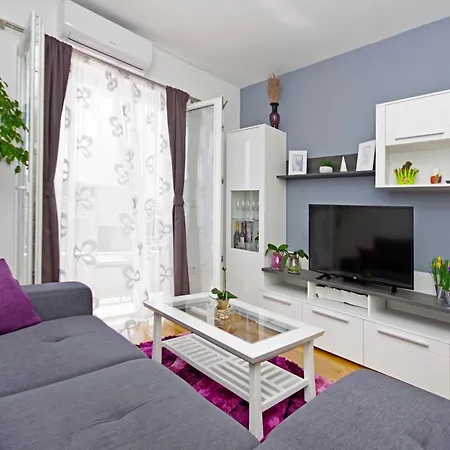 Apartament Apartman *